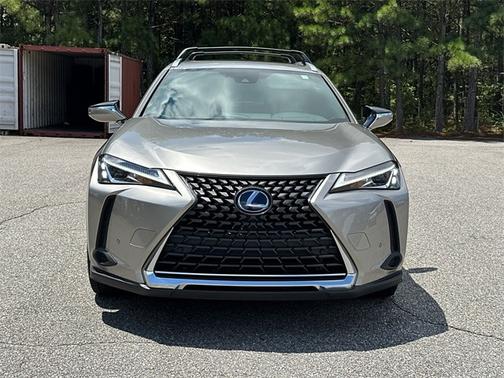 2022 Lexus UX 250h BASE