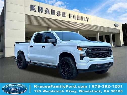 2024 Chevrolet Silverado 1500 CUSTOM