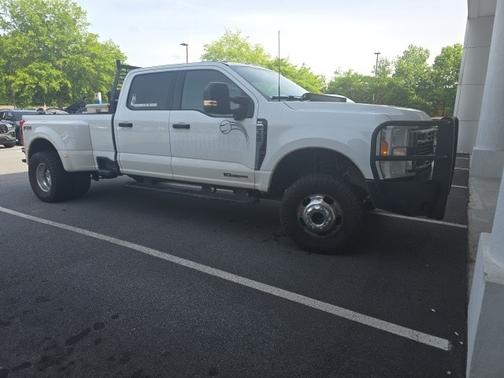 2023 Ford F-350 XLT