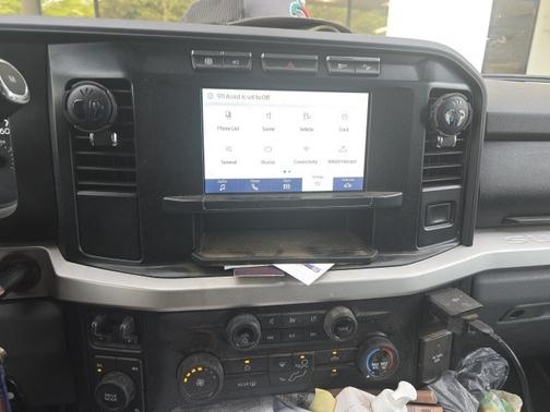 2023 Ford F-350 XLT