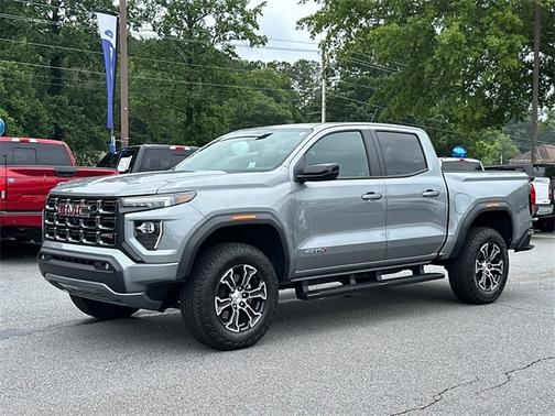 2024 GMC Canyon AT4