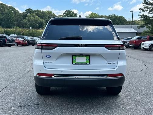 2022 Jeep Grand Cherokee LIMITED