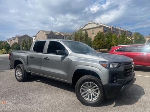 2024 Chevrolet Colorado WT