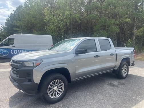 2024 Chevrolet Colorado WT