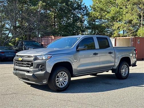 2024 Chevrolet Colorado WT