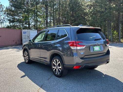 Magnetite Gray Metallic 2020 Subaru Forester LIMITED