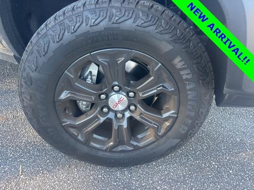 2023 GMC Canyon ELEVATION