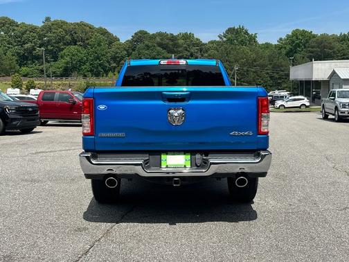 Hydro Blue Pearlcoat 2021 RAM 1500 BIG HORN/LONE STAR