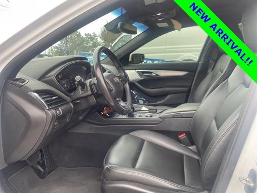 2023 Cadillac CT5 LUXURY