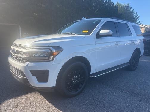 2022 Ford Expedition XLT