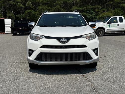 2016 Toyota RAV4 SE
