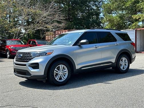 2022 Ford Explorer XLT