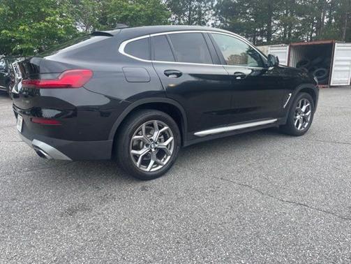 Black Sapphire Metallic 2024 BMW X4 XDRIVE30I