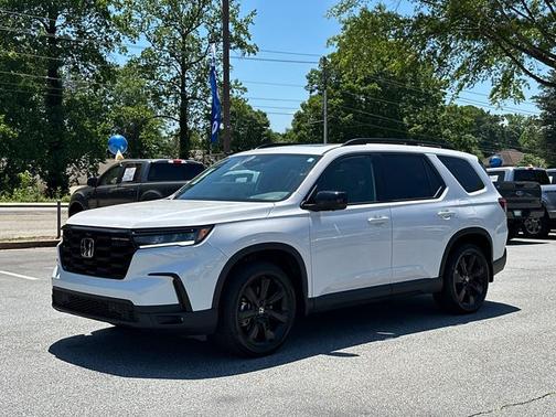 Platinum White Pearl 2025 Honda Pilot BLACK EDITION