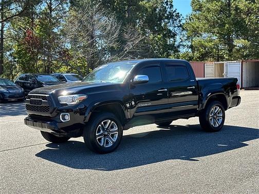 2017 Toyota Tacoma LIMITED
