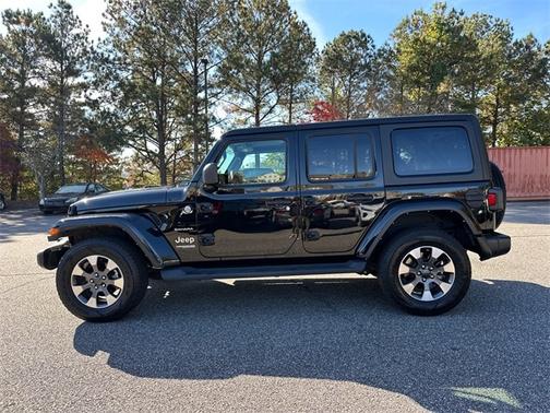 2022 Jeep Wrangler Unlimited SAHARA