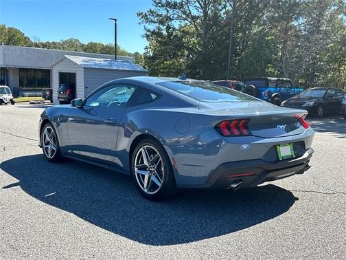 2025 Ford Mustang ECOBOOST