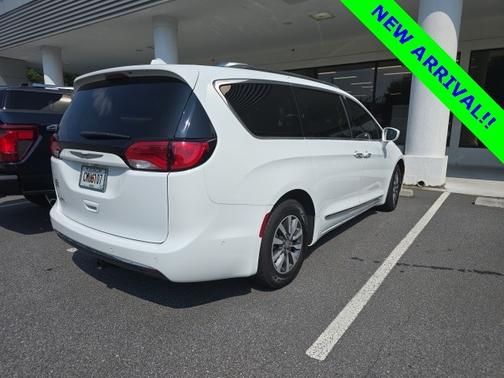 2020 Chrysler Pacifica TOURING L PLUS