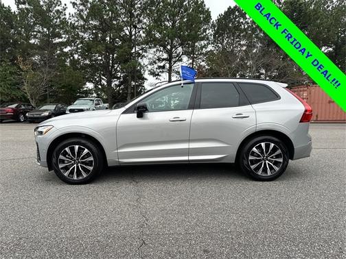 2025 Volvo XC60 B5 PLUS