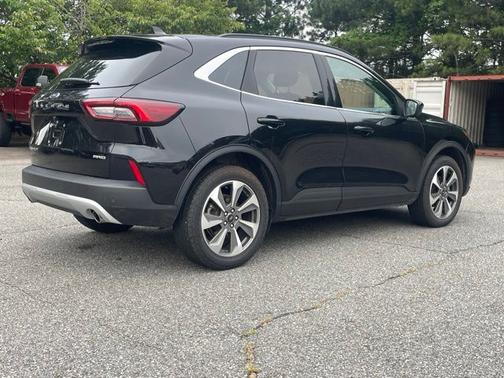 AGATE BLACK METALLIC 2024 Ford Escape PLATINUM