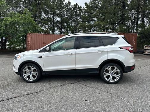 WHITE PLATINUM MET TRI-COAT 2017 Ford Escape TITANIUM