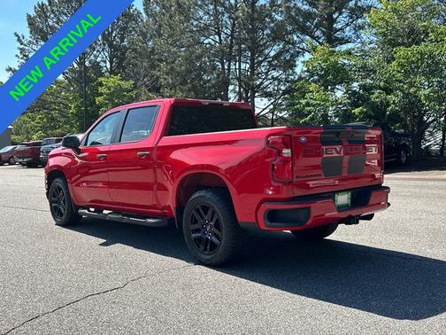 Red 2021 Chevrolet Silverado 1500 CUSTOM