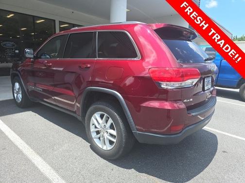 2017 Jeep Grand Cherokee LAREDO