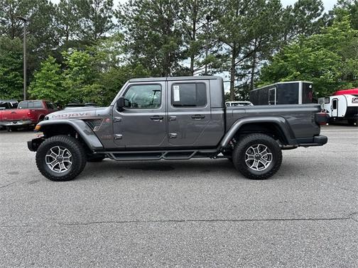 2024 Jeep Gladiator MOJAVE