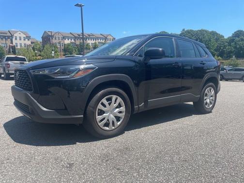 Jet Black 2025 Toyota Corolla Cross L