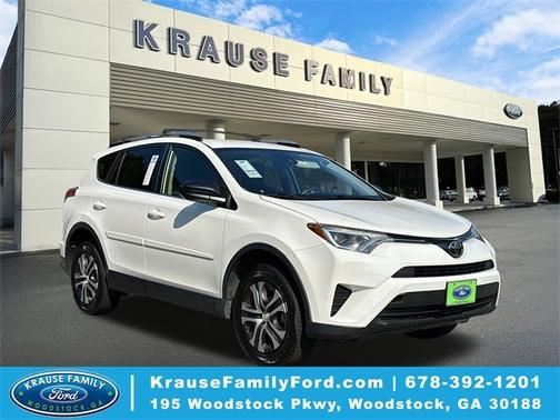 2017 Toyota RAV4 LE