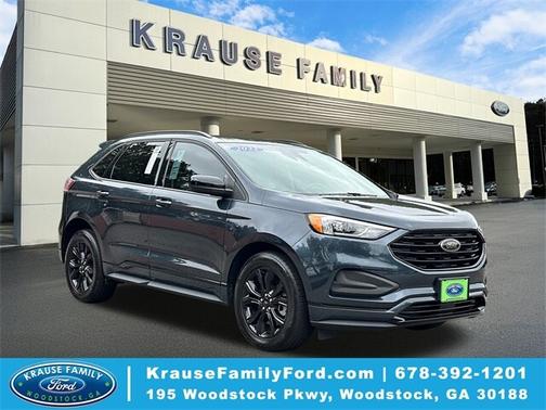 2022 Ford Edge SE