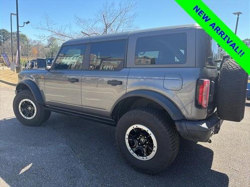 CARBONIZED GRAY METALLIC 2024 Ford Bronco BADLANDS
