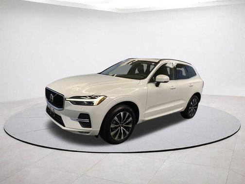 2023 Volvo XC60 B5 Core