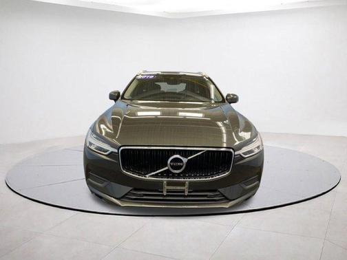 2019 Volvo XC60 T5 Momentum