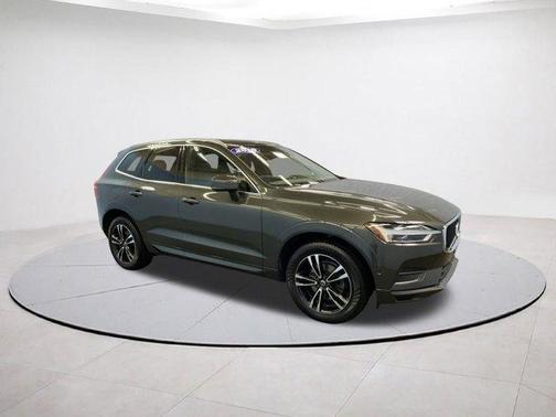 2019 Volvo XC60 T5 Momentum