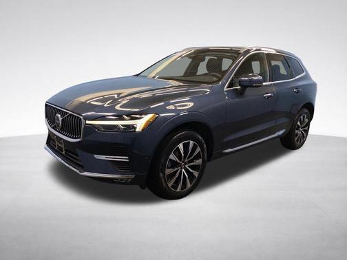 Denim Blue Metallic 2023 Volvo XC60 B5 Plus Bright Theme