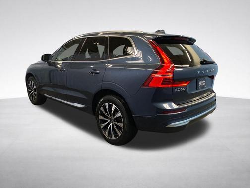 Denim Blue Metallic 2023 Volvo XC60 B5 Plus Bright Theme
