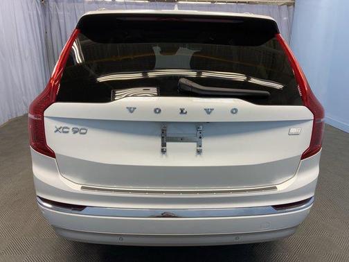 2022 Volvo XC90 Recharge Plug-In Hybrid INSCRIPTION