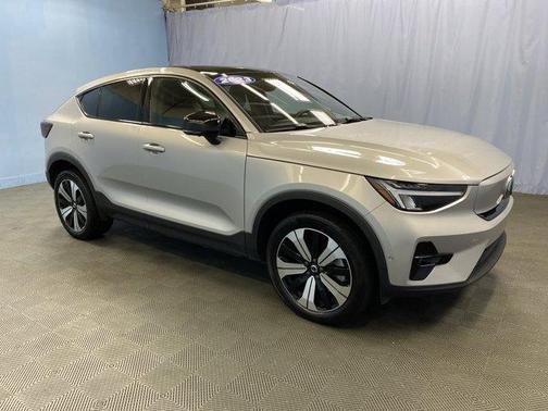 2023 Volvo C40 Recharge Pure Electric Twin Plus