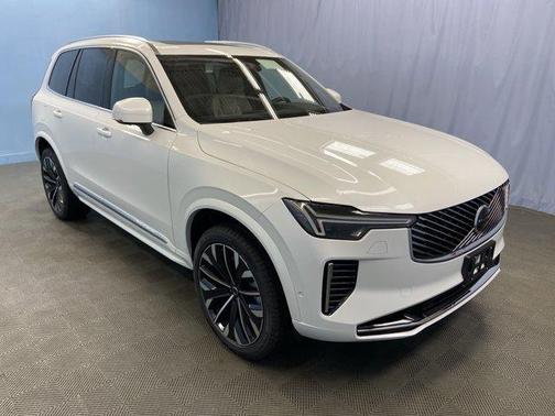 2025 Volvo XC90 Plug-In Hybrid T8 Plus 7-Seater