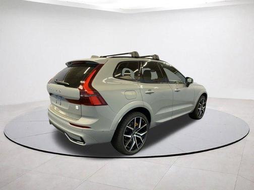 2026 Volvo XC60 Plug-In Hybrid T8 Polestar Engineered