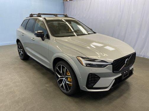 2026 Volvo XC60 Plug-In Hybrid T8 Polestar Engineered