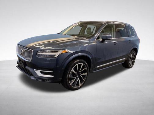 Denim Blue Metallic 2023 Volvo XC90 B6 Plus 7-Seater