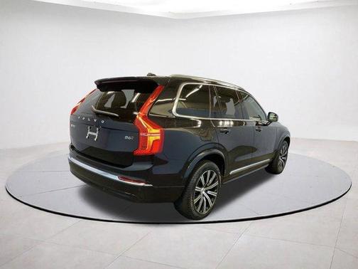 2024 Volvo XC90 B6 Plus Bright Theme 7-Seater