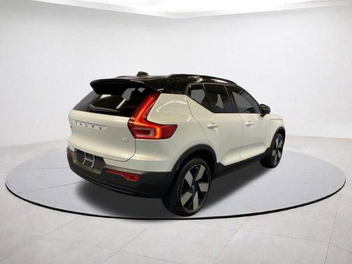 2023 Volvo XC40 Recharge Pure Electric Twin Ultimate