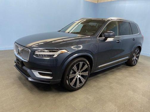 2024 Volvo XC90 Recharge Plug-In Hybrid T8 Ultimate Bright Theme 7-Seater