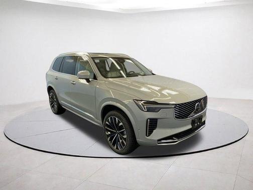 2026 Volvo XC90 B6 Ultra 7-Seater