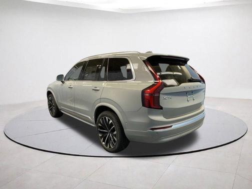 2026 Volvo XC90 B6 Ultra 7-Seater