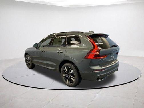 2026 Volvo XC60 B5 Core