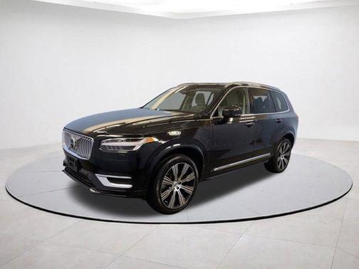 2024 Volvo XC90 Recharge Plug-In Hybrid T8 Plus 6-Seater